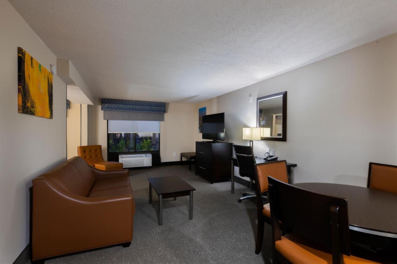 Wingate By Wyndham Atlanta Galleria/ Ballpark Smyrna Buitenkant foto